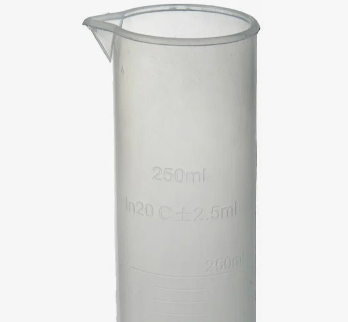 Цилиндр мерный из полипропилена 250 миллилитров